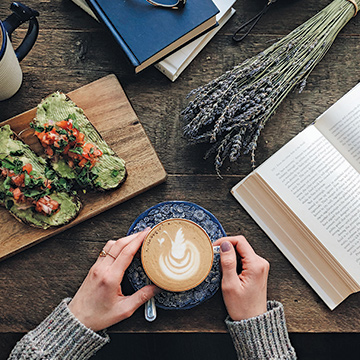 Bentley alumnus Brayan Mesa gives tips for high-impact photos on Instagram